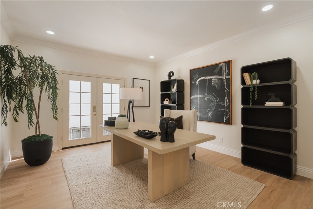 17182 Hillside Circle