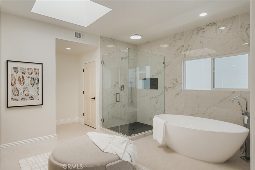 17182 Hillside Circle