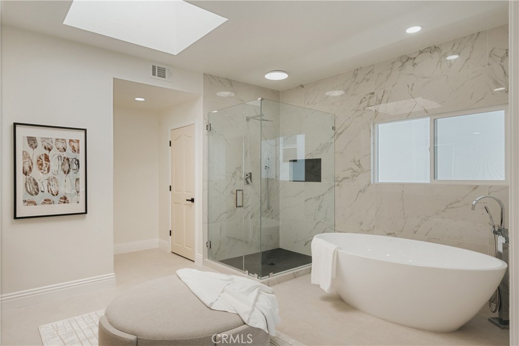 17182 Hillside Circle