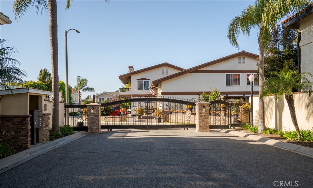 17182 Hillside Circle