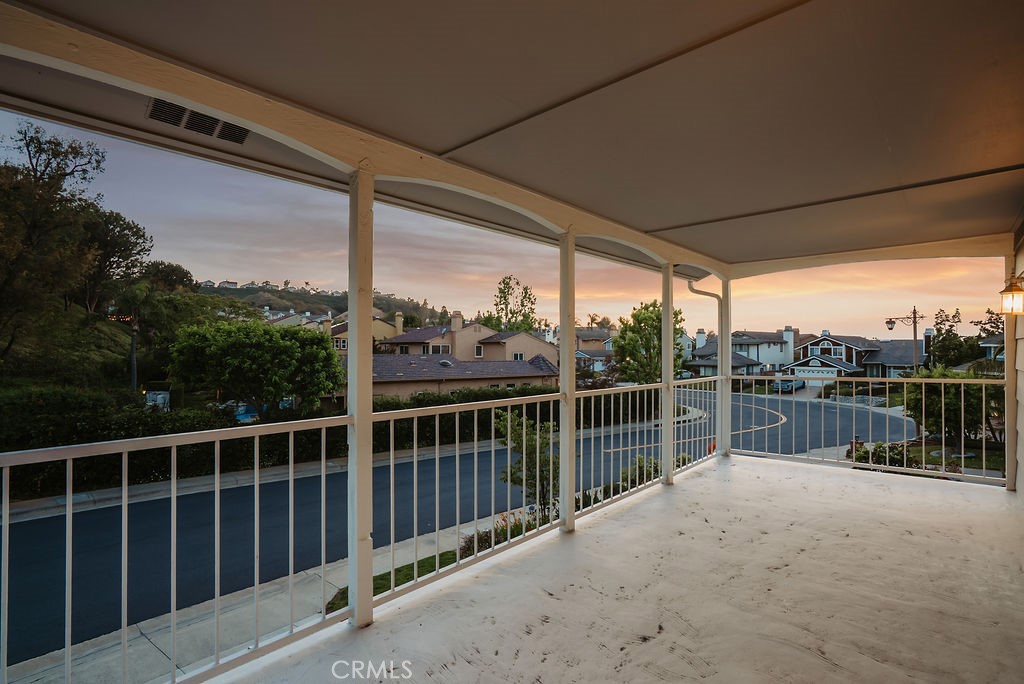 5461 E Estate Ridge