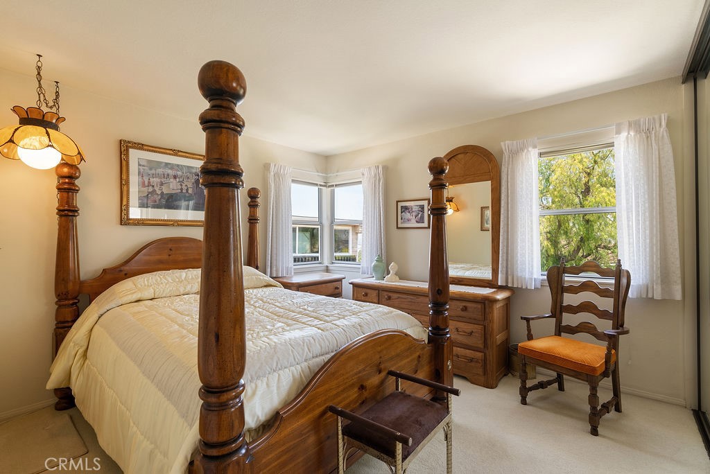 5461 E Estate Ridge