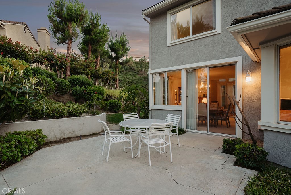 5461 E Estate Ridge