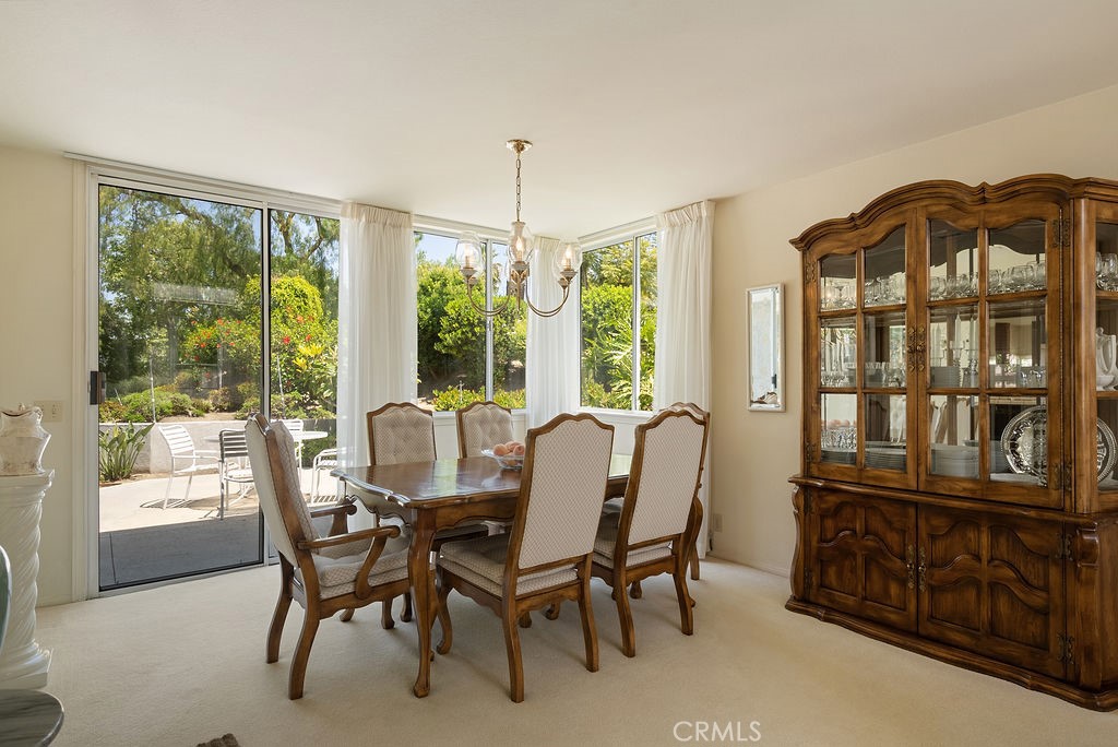 5461 E Estate Ridge