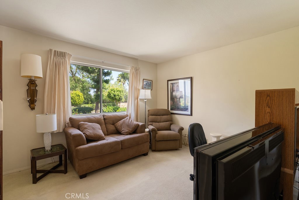 5461 E Estate Ridge