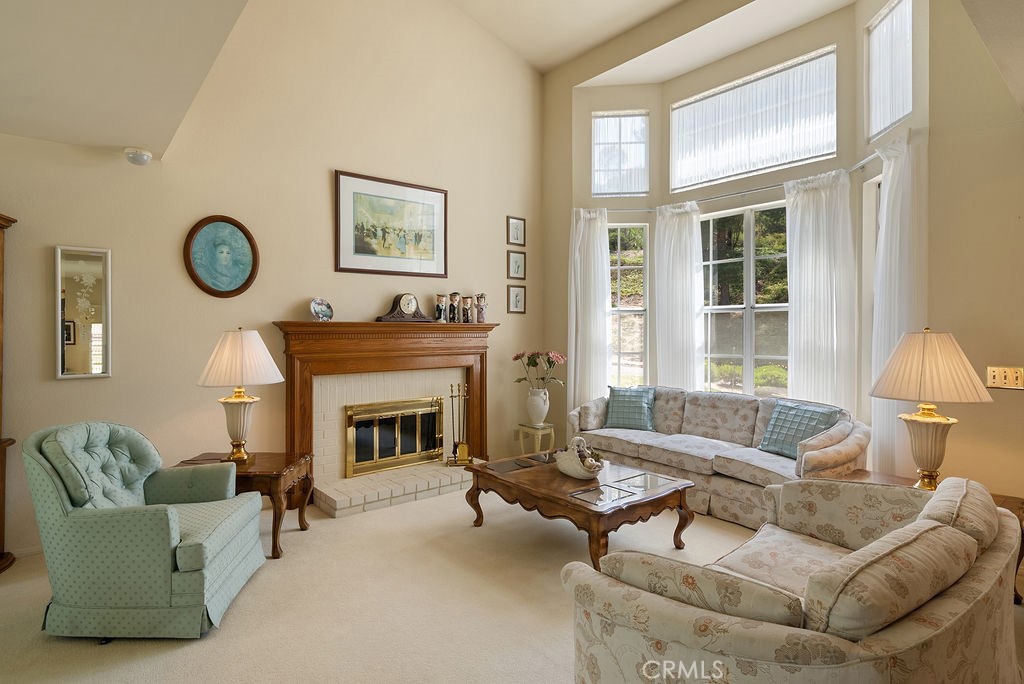 5461 E Estate Ridge