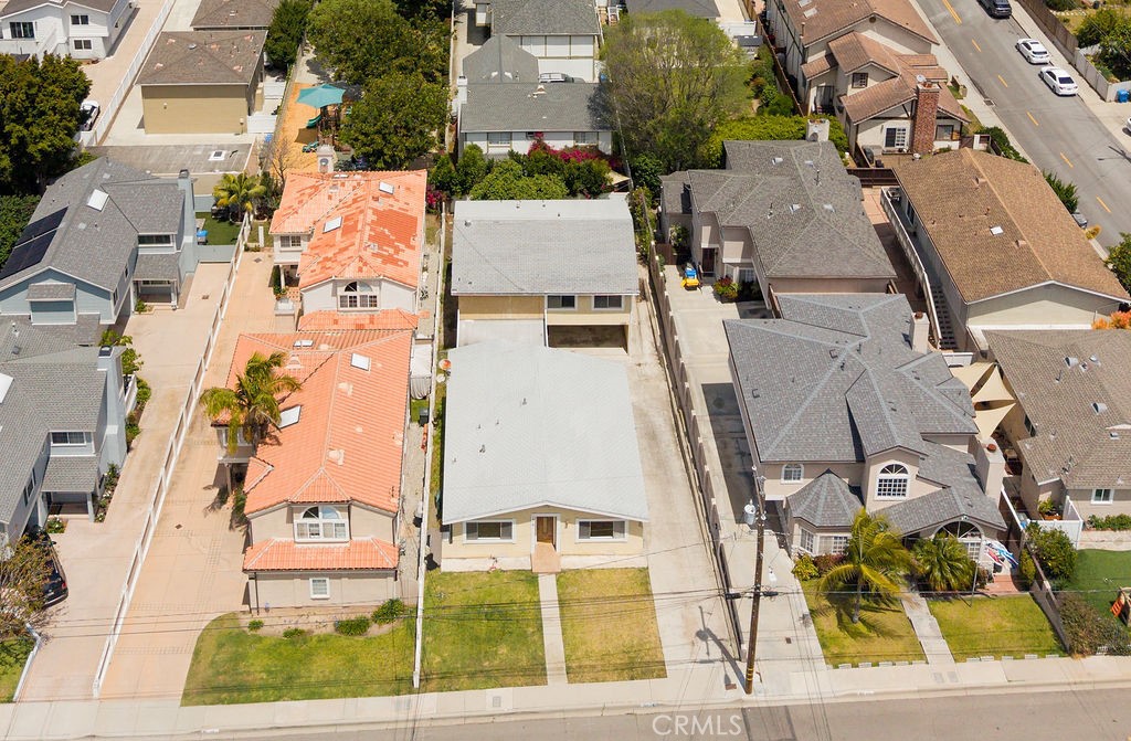 1919 Havemeyer Lane