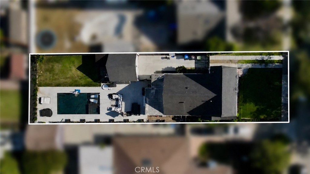 2009 Greenleaf Street