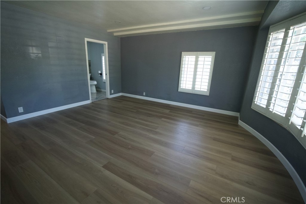 2770 Ladera