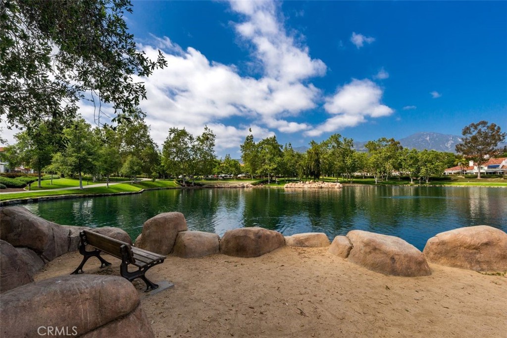 49 Montana Del Lago
