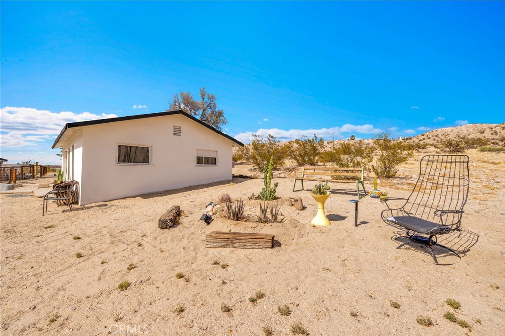 6597 Mesquite Springs