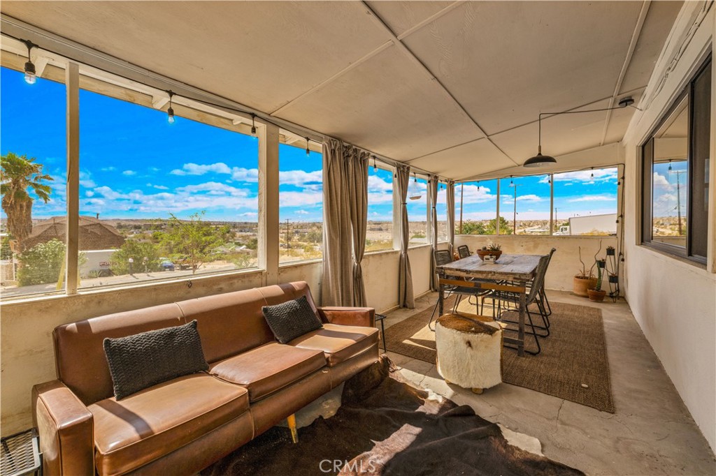 6597 Mesquite Springs