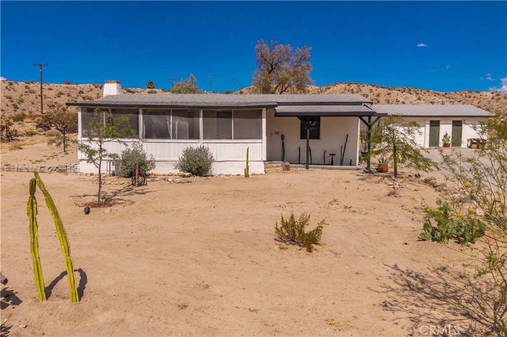 6597 Mesquite Springs