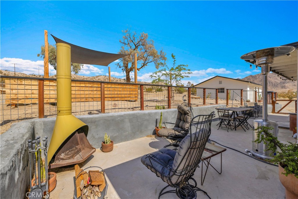 6597 Mesquite Springs