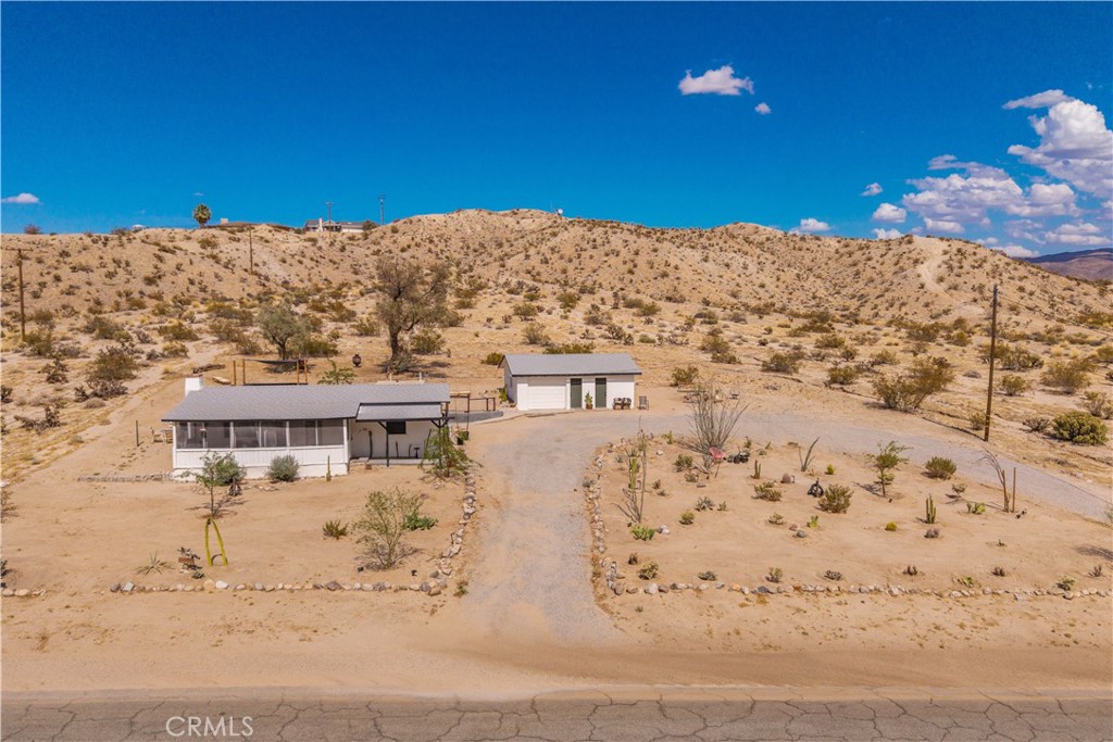 6597 Mesquite Springs