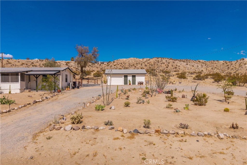 6597 Mesquite Springs