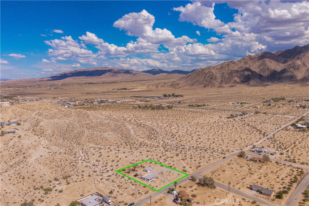 6597 Mesquite Springs