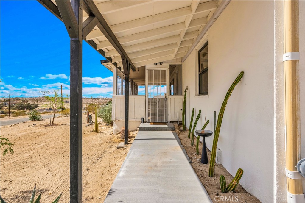 6597 Mesquite Springs