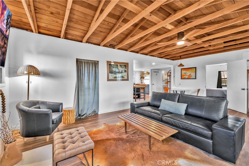 6597 Mesquite Springs