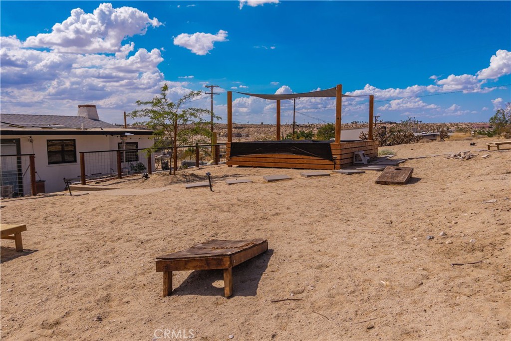 6597 Mesquite Springs