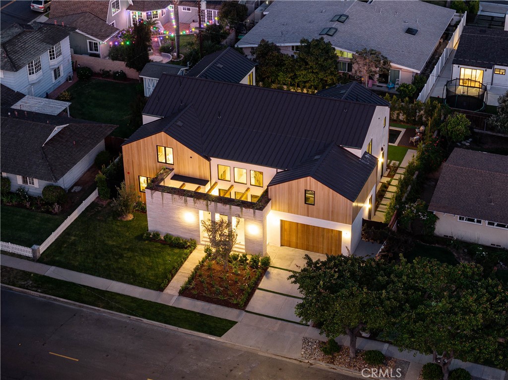 1738 Paloma Drive