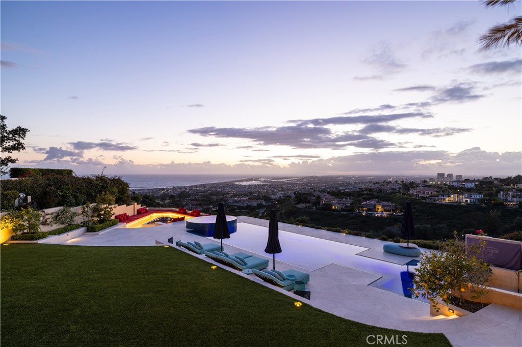 9 Pelican Crest
