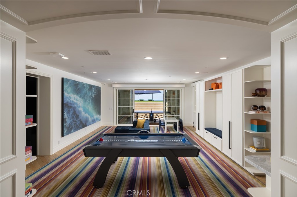 9 Pelican Crest Drive