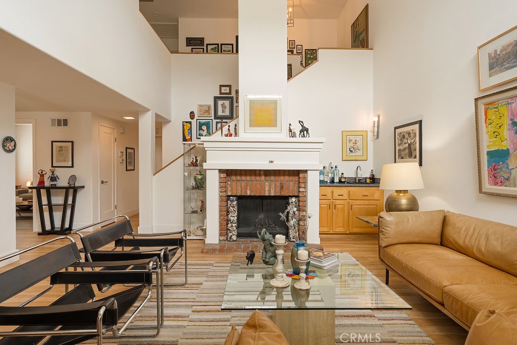 3433 Wimbledon Way