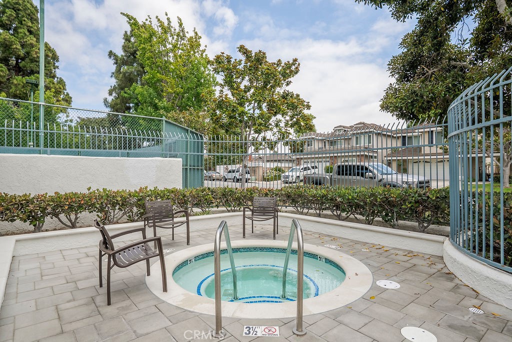 3433 Wimbledon Way