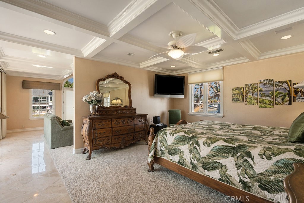 842 Harbor Island Drive