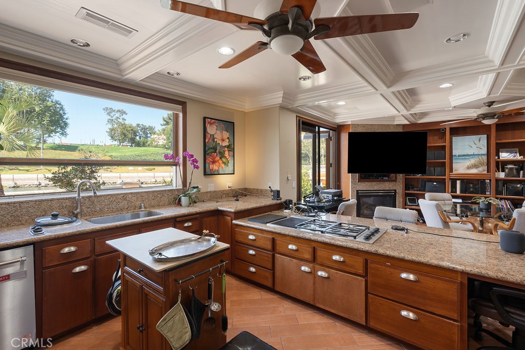 842 Harbor Island Drive