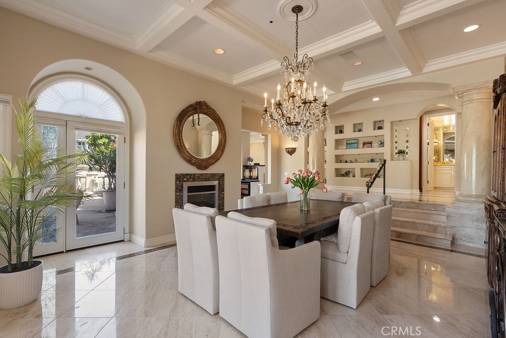 842 Harbor Island Drive
