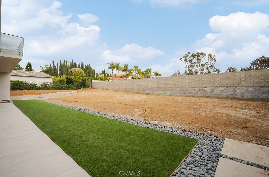 18808 Canyon Crest Drive