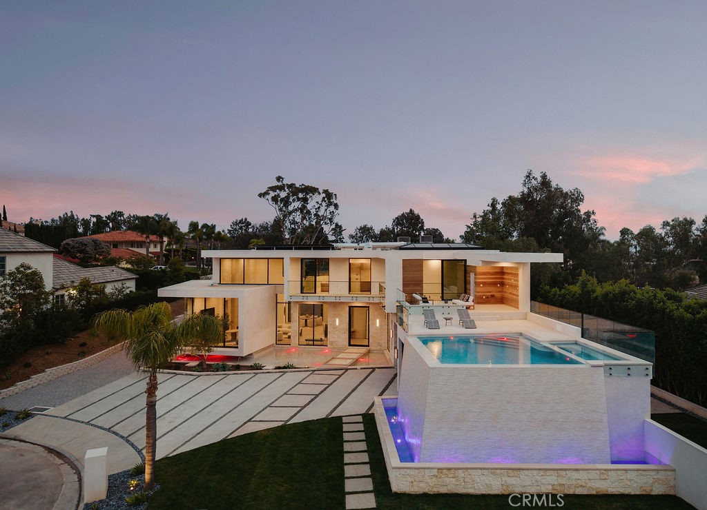 18808 Canyon Crest Drive