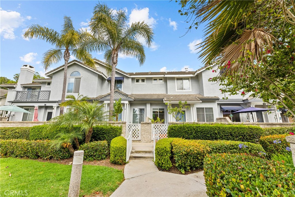70 Breakers Lane