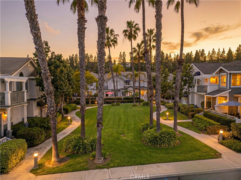 70 Breakers Lane