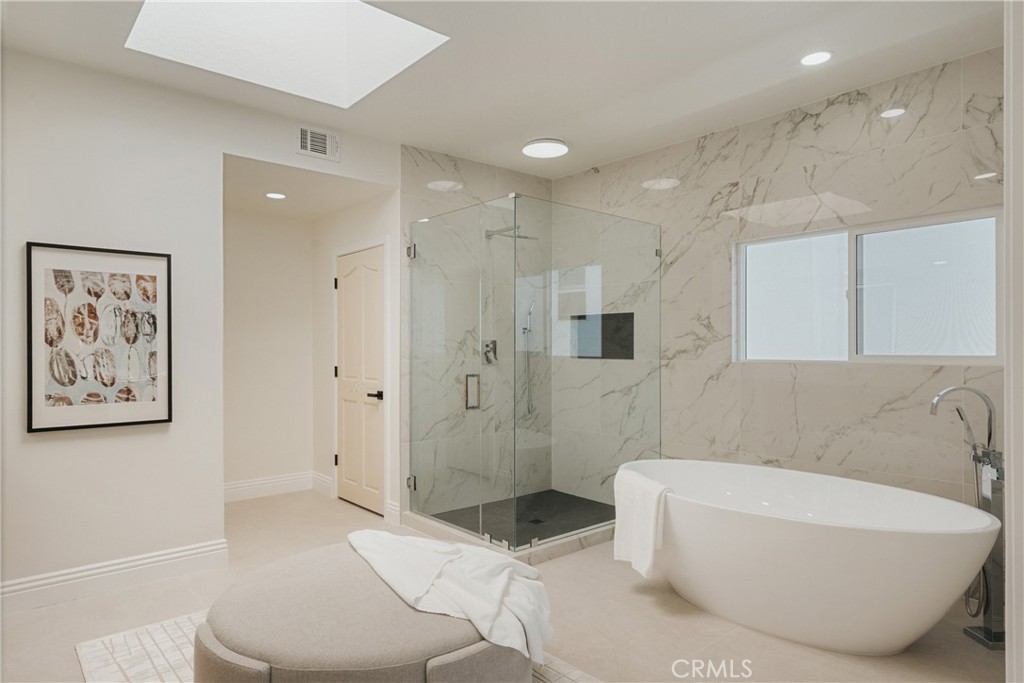 17182 Hillside Circle
