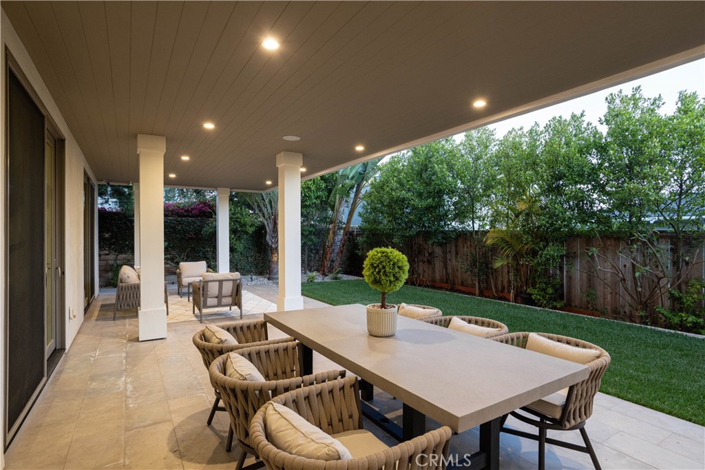 448 Serra Drive