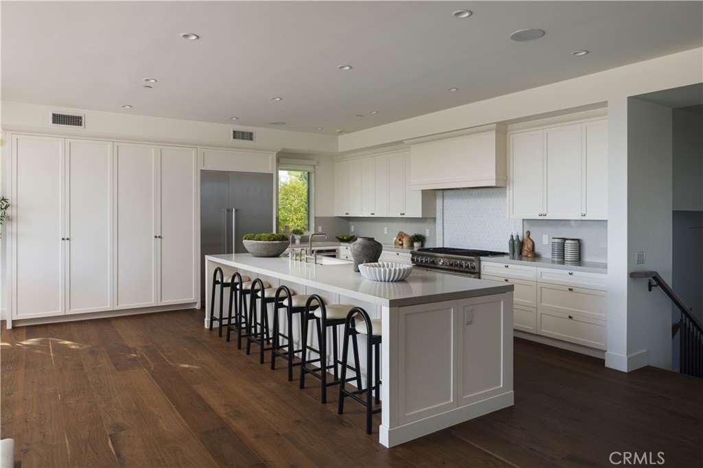 448 Serra Drive