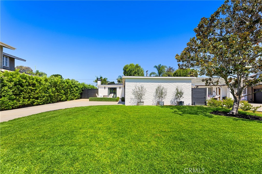 2611 Westminster