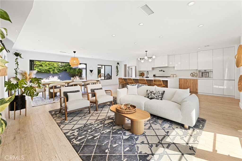 2611 Westminster