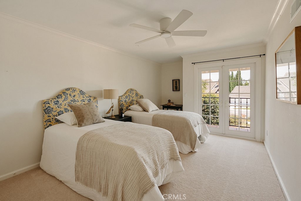 9781 Crestview Circle