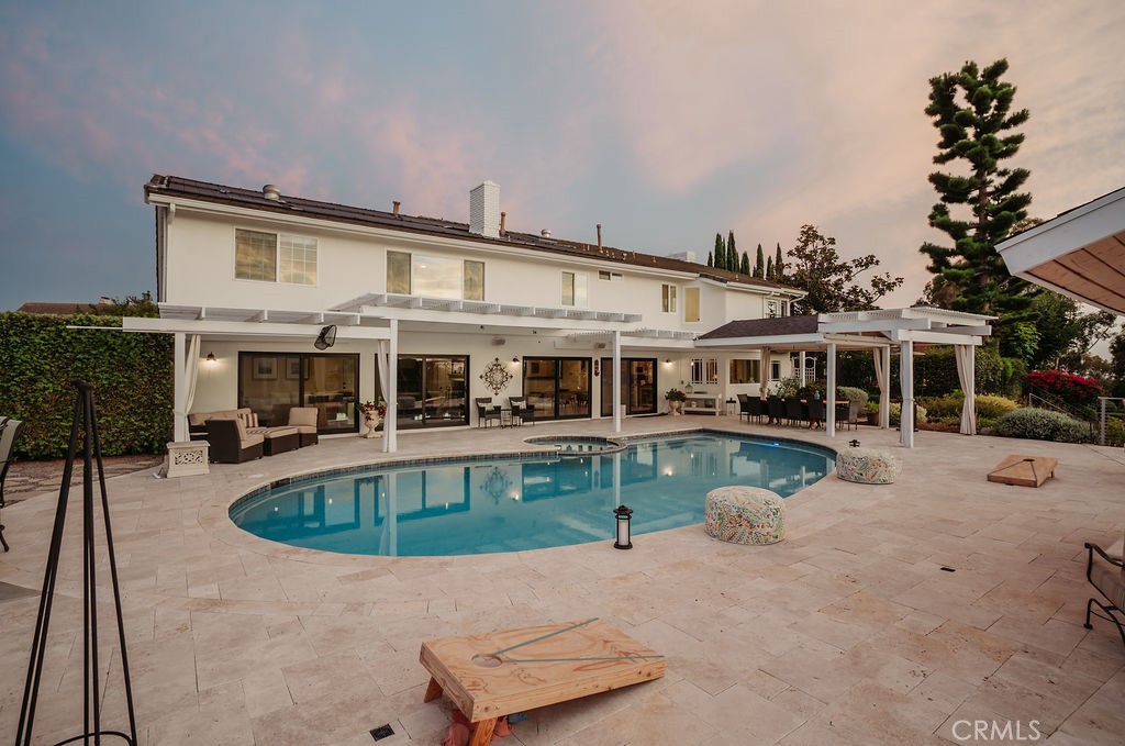 9781 Crestview Circle