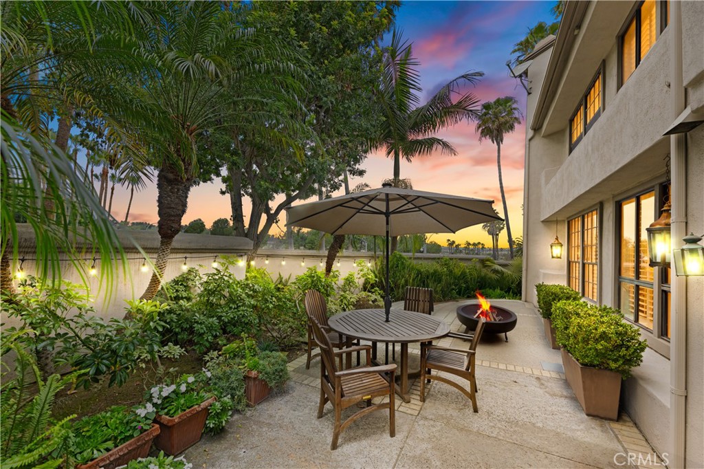 1 Sea Cove