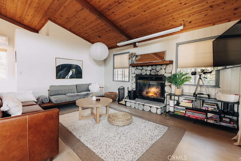 960 Butte Avenue