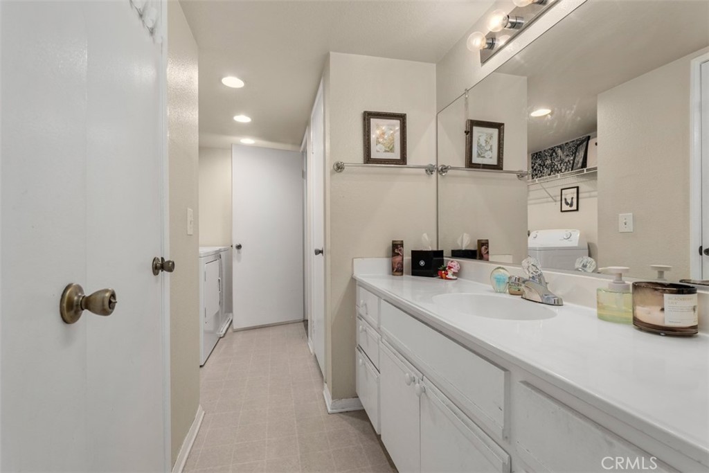 10655 Lemon Avenue 3503