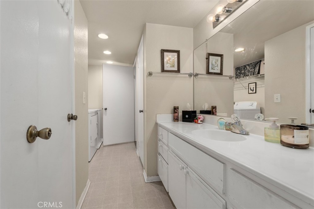 10655 Lemon Avenue 3503
