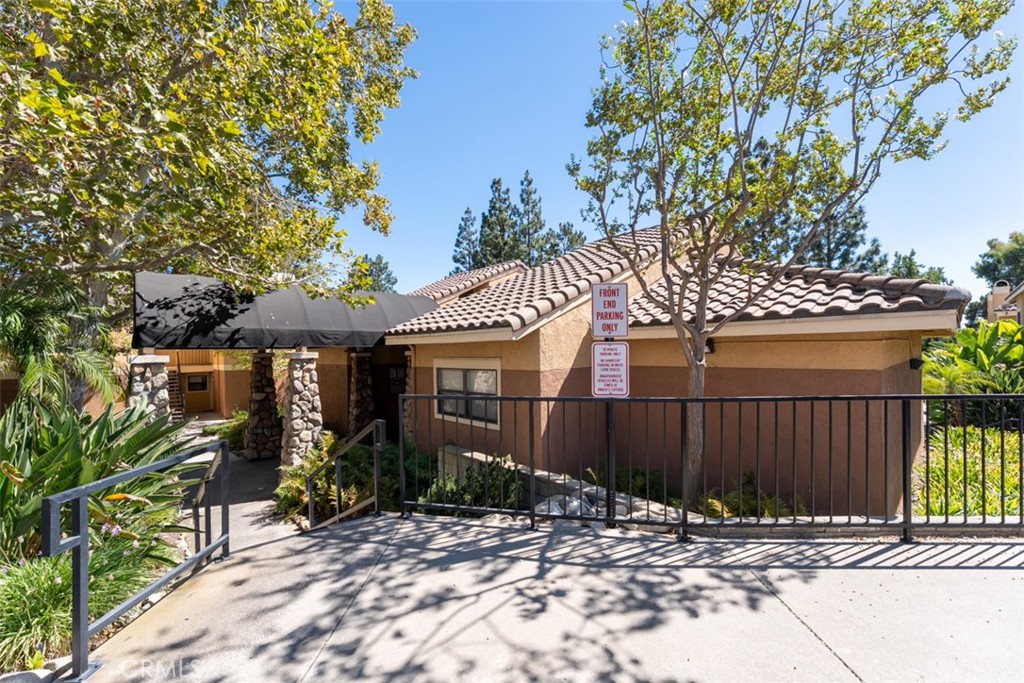 10655 Lemon Avenue 3503