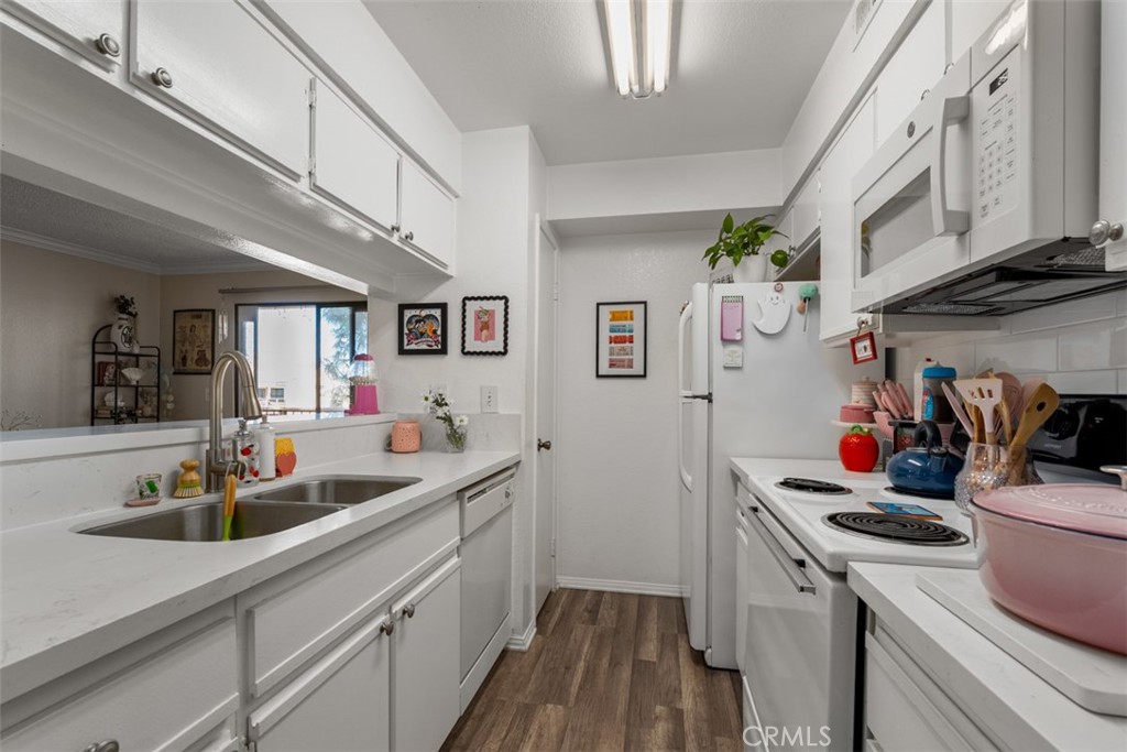 10655 Lemon Avenue 3503