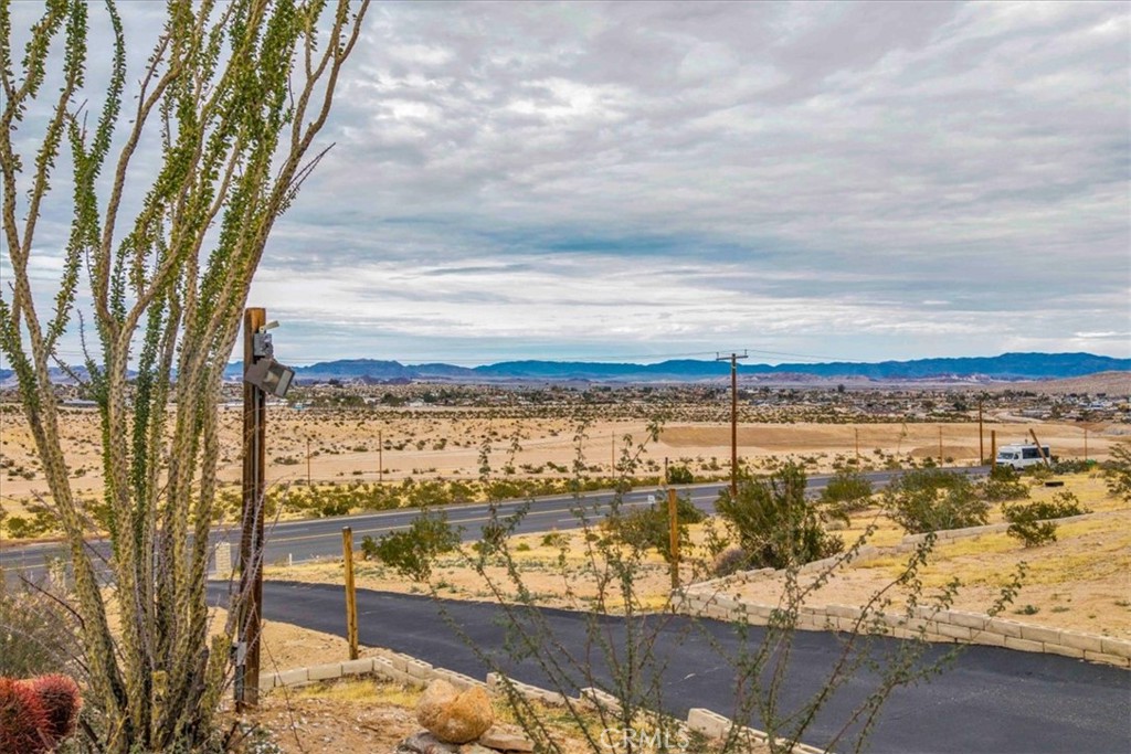 73081 29 Palms